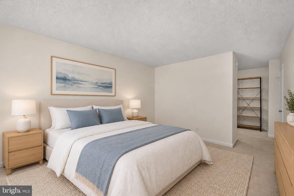 805 N HOWARD STREET N Unit: 246