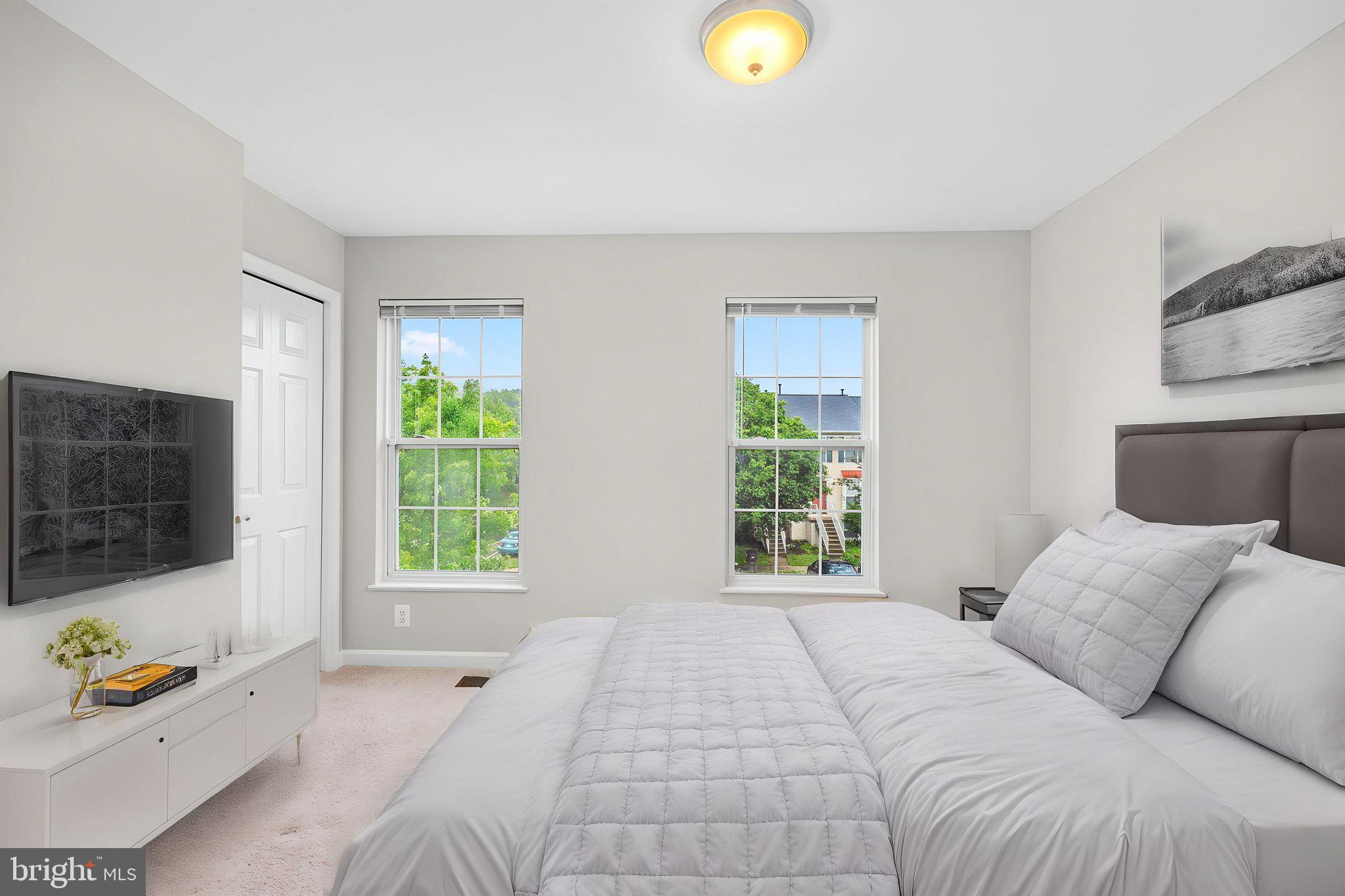 6387 Michael Robert Dr