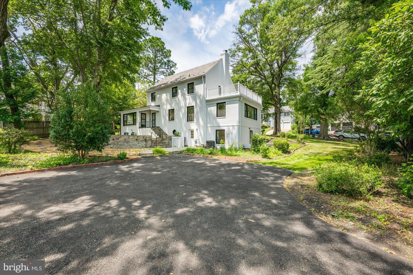1901 Belle Haven Rd