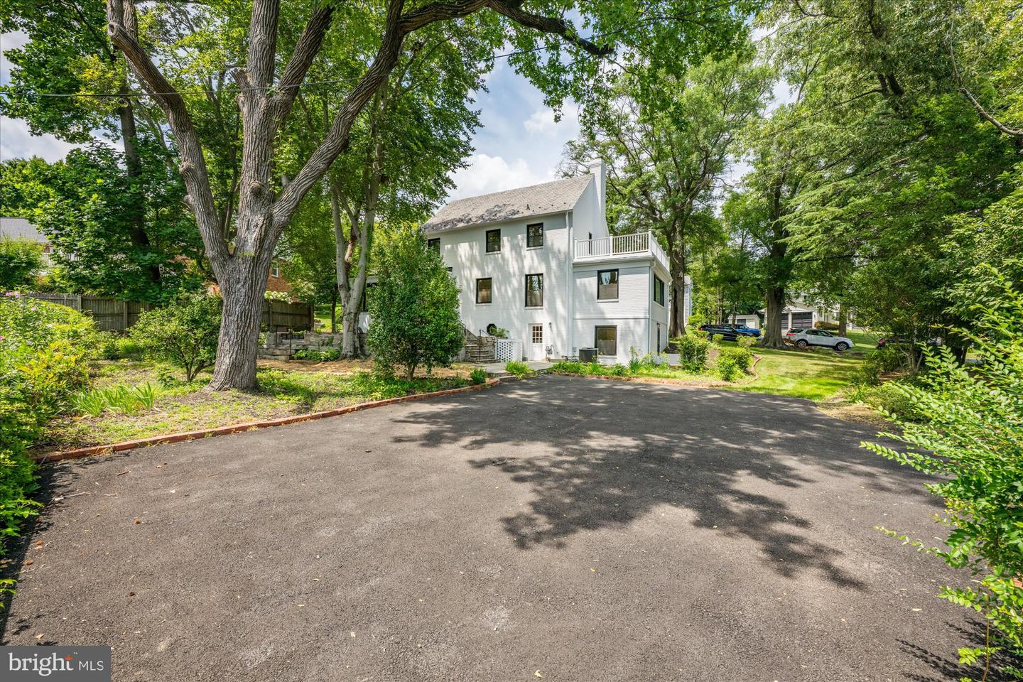 1901 Belle Haven Rd