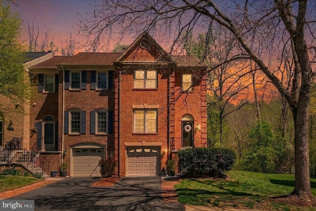 7730 SHOOTINGSTAR DRIVE