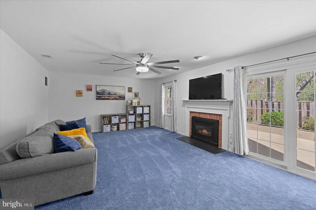 7730 SHOOTINGSTAR DRIVE