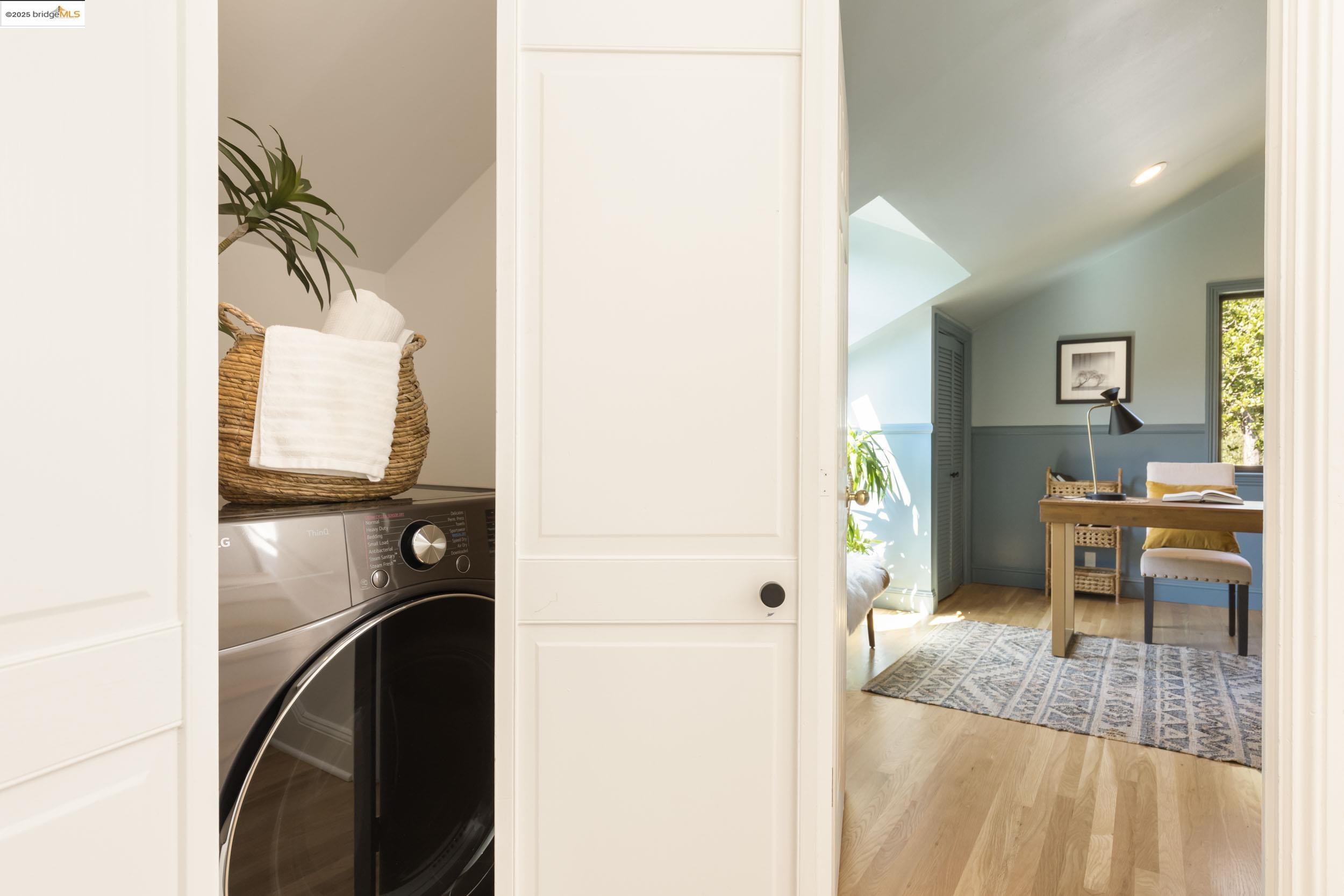 1721 Trestle Glen Rd