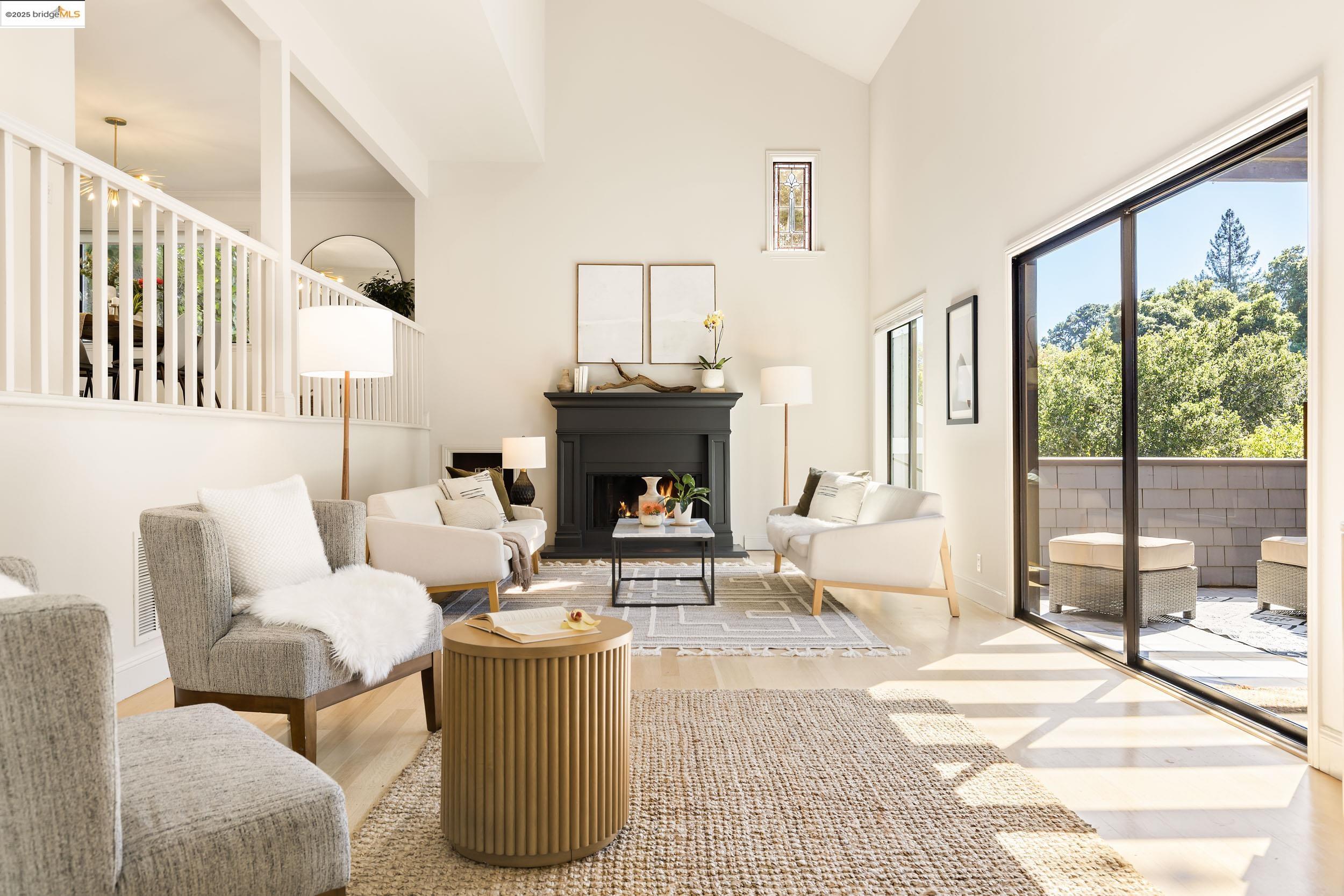 1721 Trestle Glen Rd