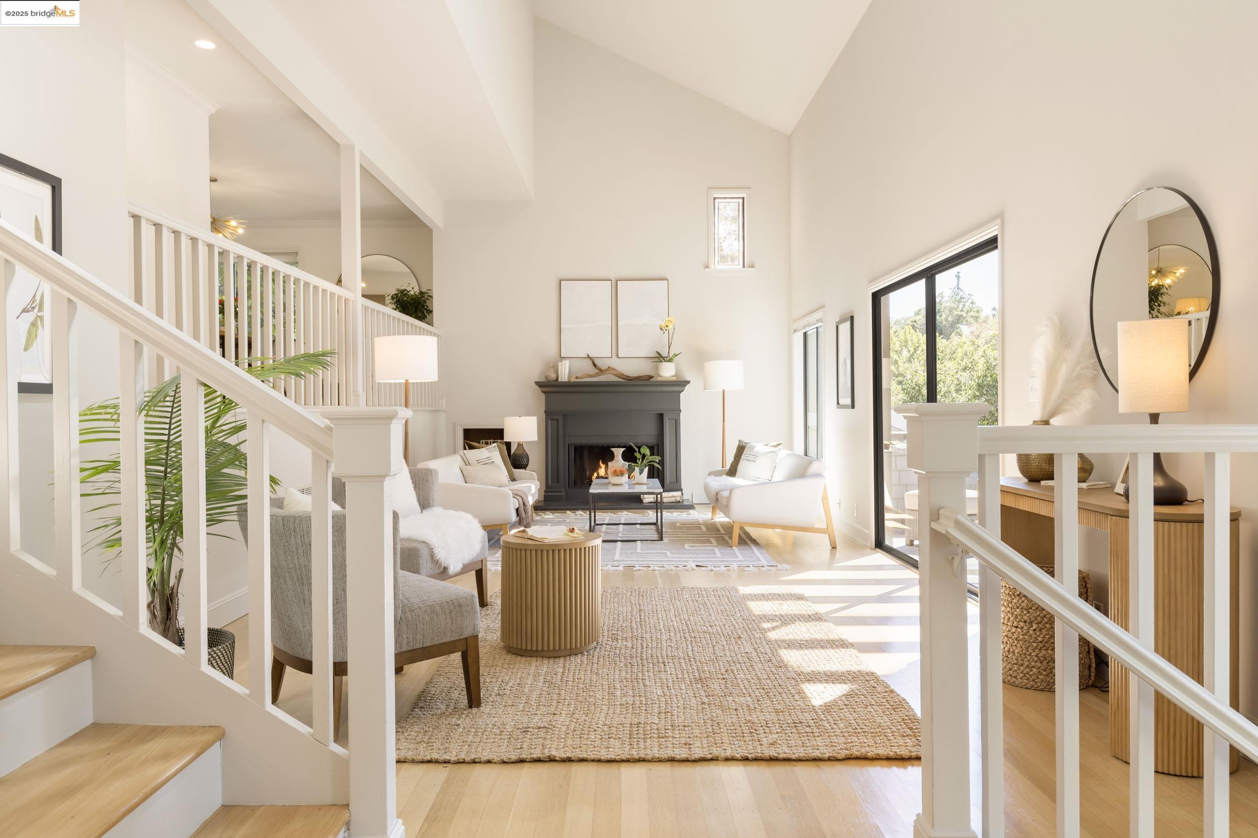 1721 Trestle Glen Rd