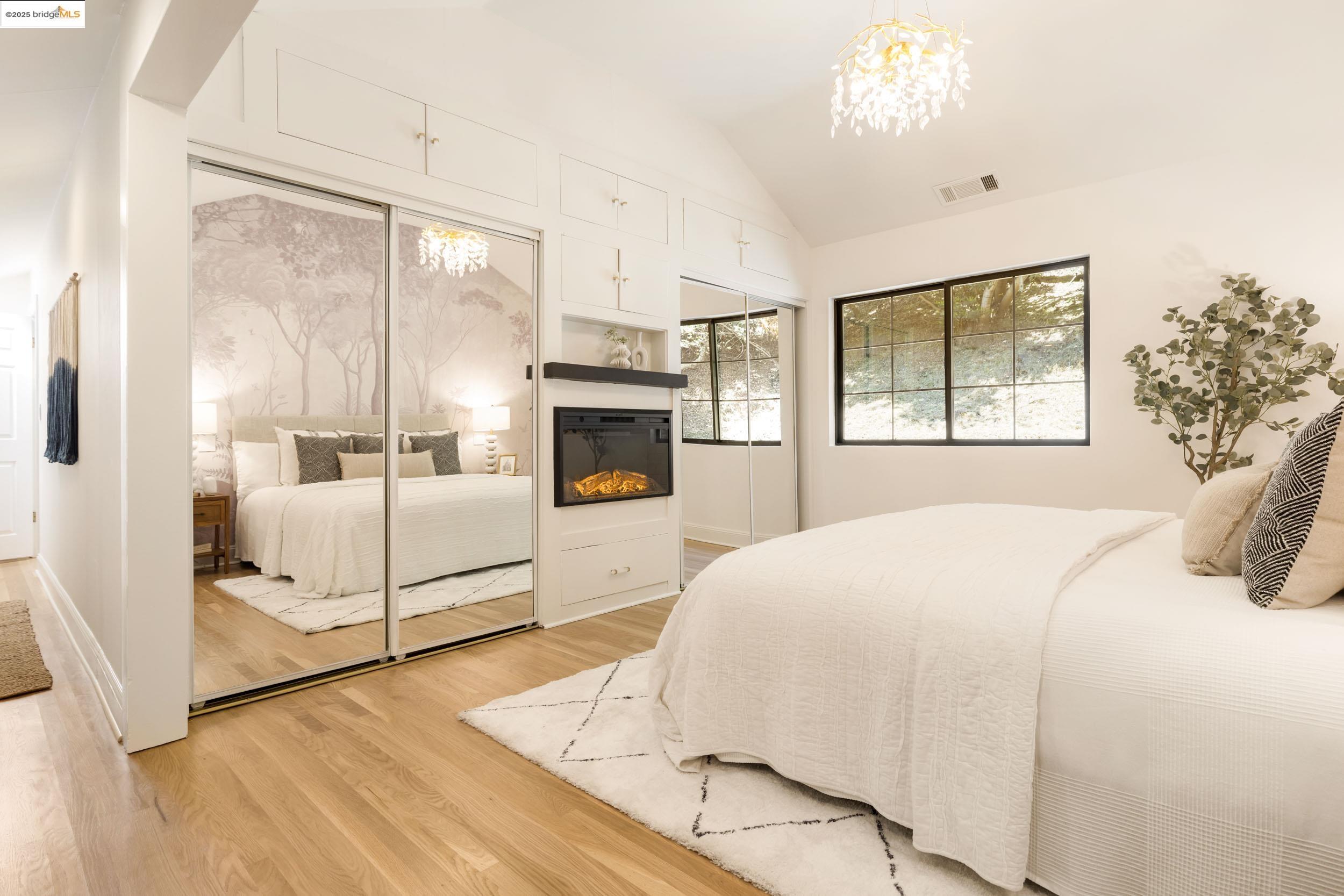 1721 Trestle Glen Rd