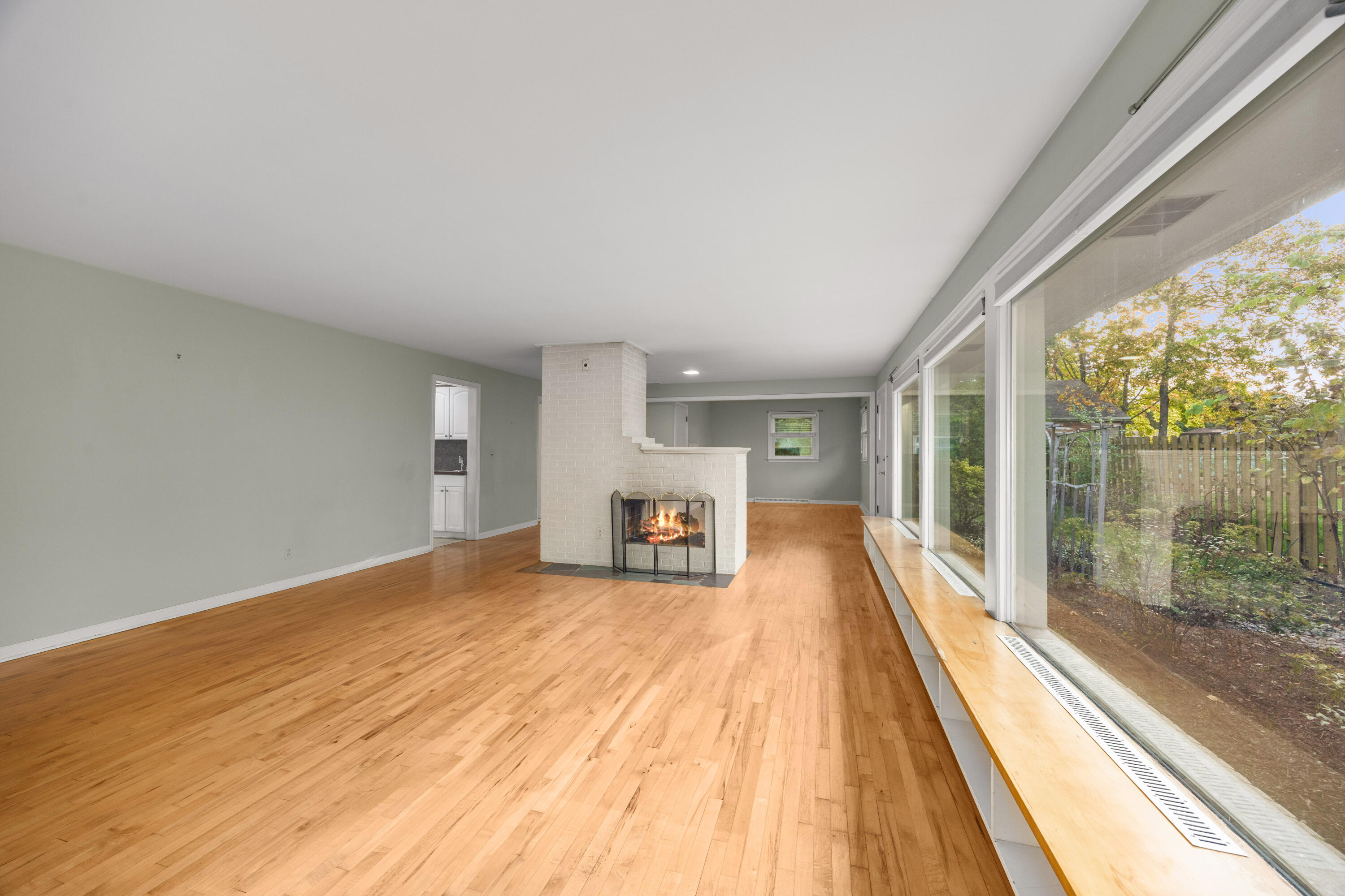 1560 Woodlawn Avenue SE, Grand Rapids