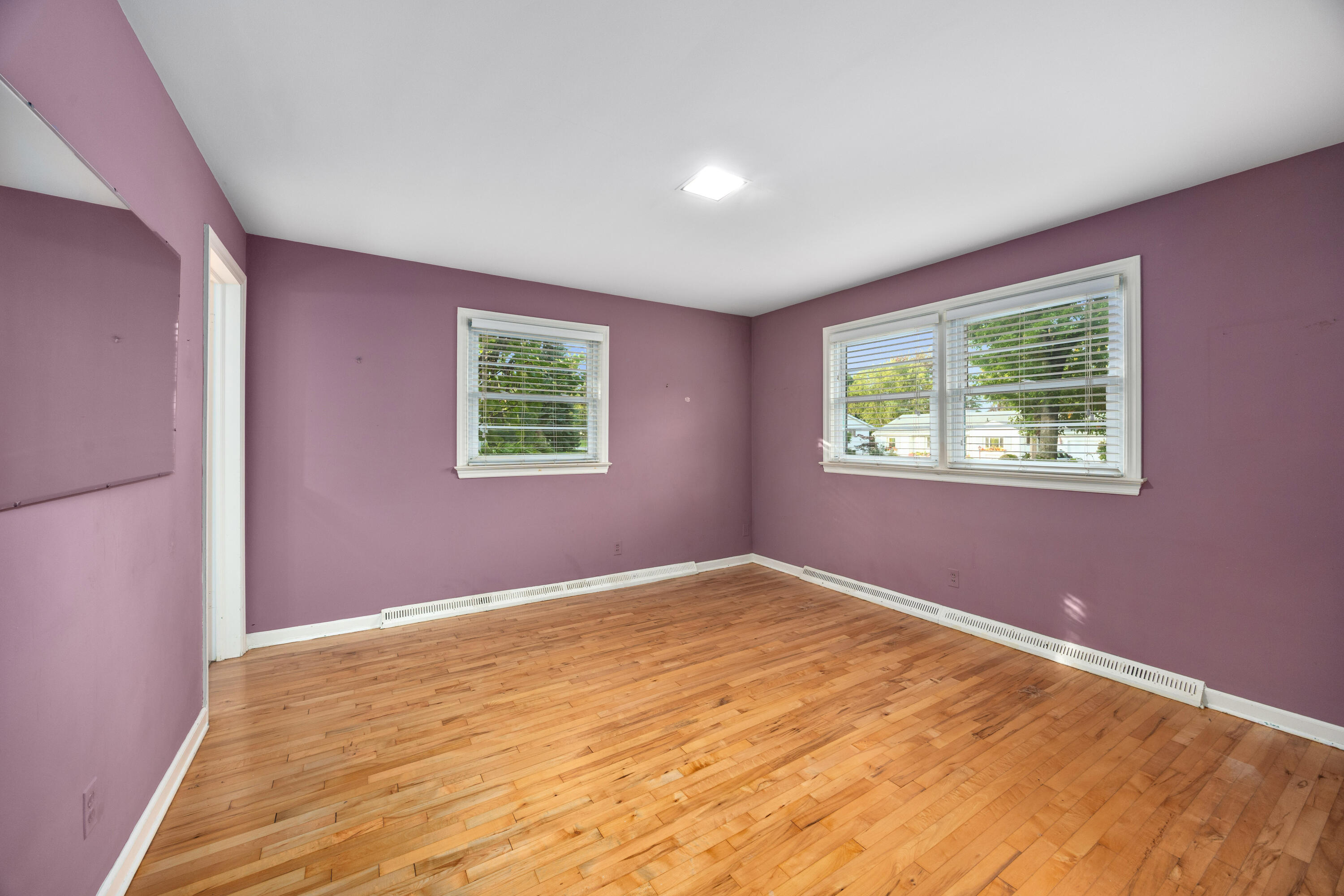 1560 Woodlawn Avenue SE, Grand Rapids