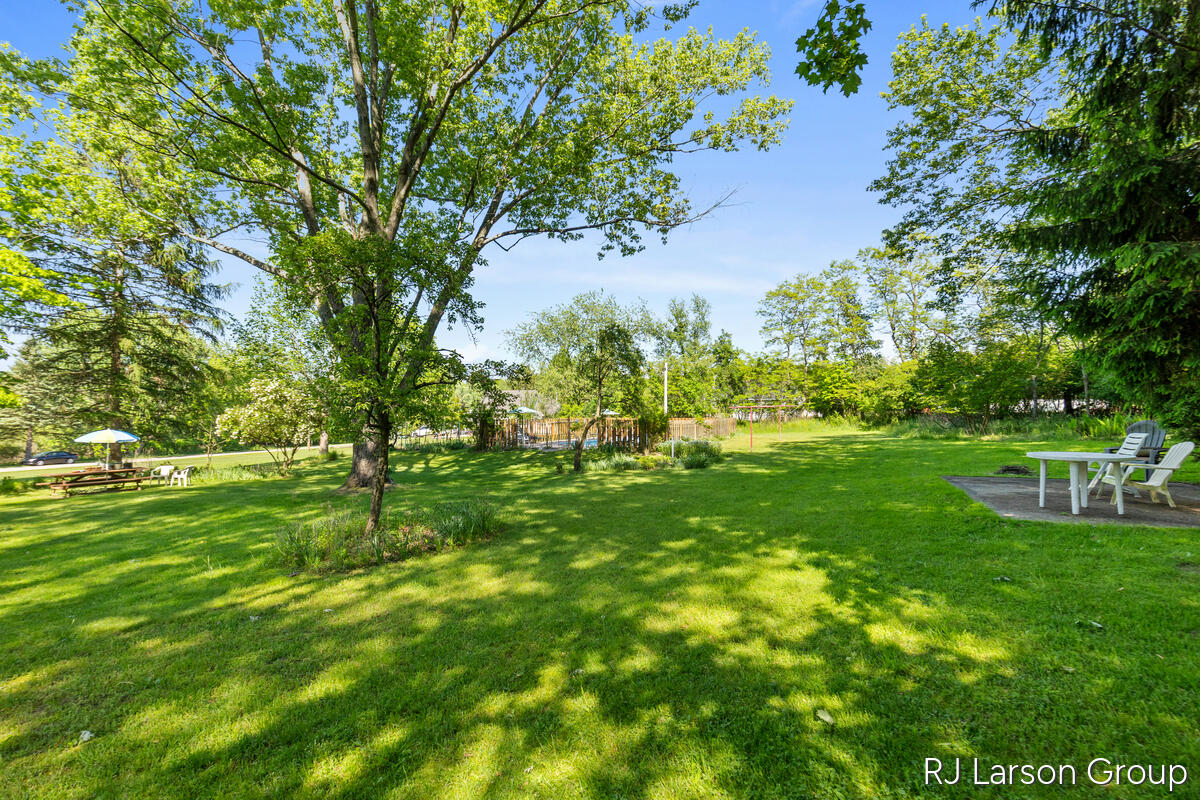 1027 Blue Star Highway