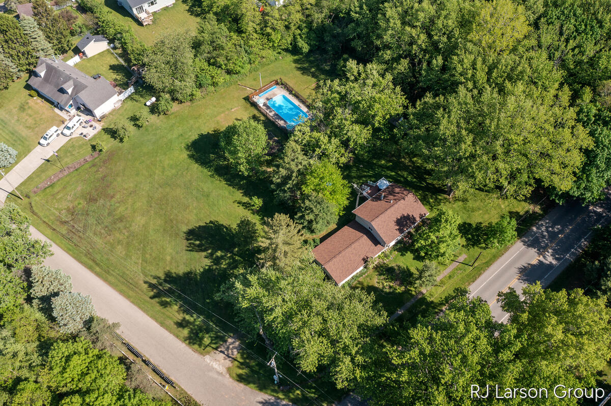 1027 Blue Star Highway