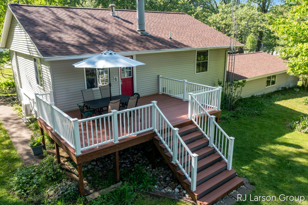 1027 Blue Star Highway