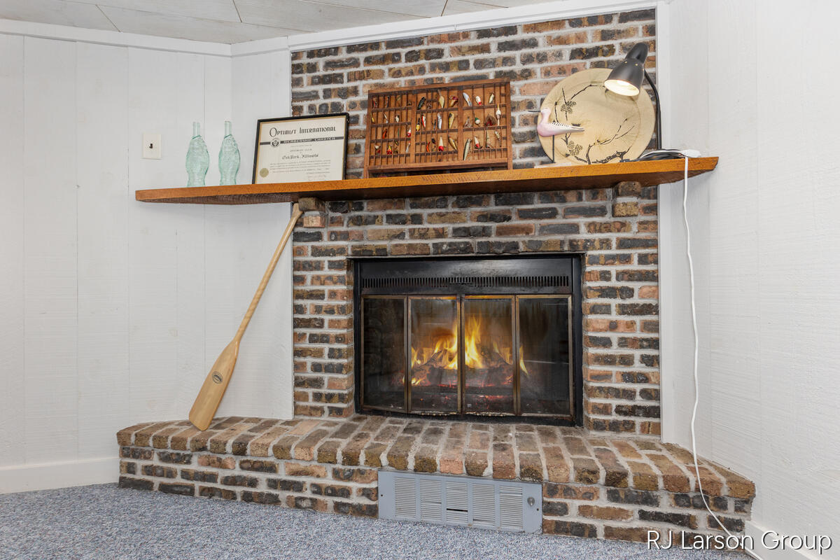 1027 Blue Star Highway