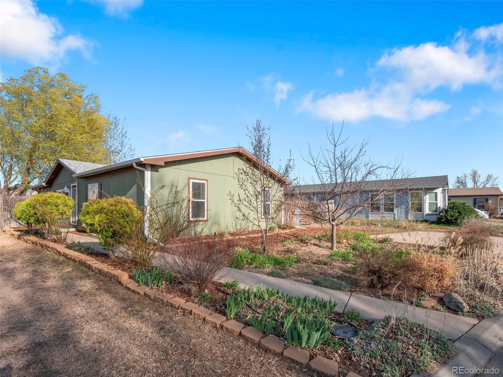 116 Versailles Street