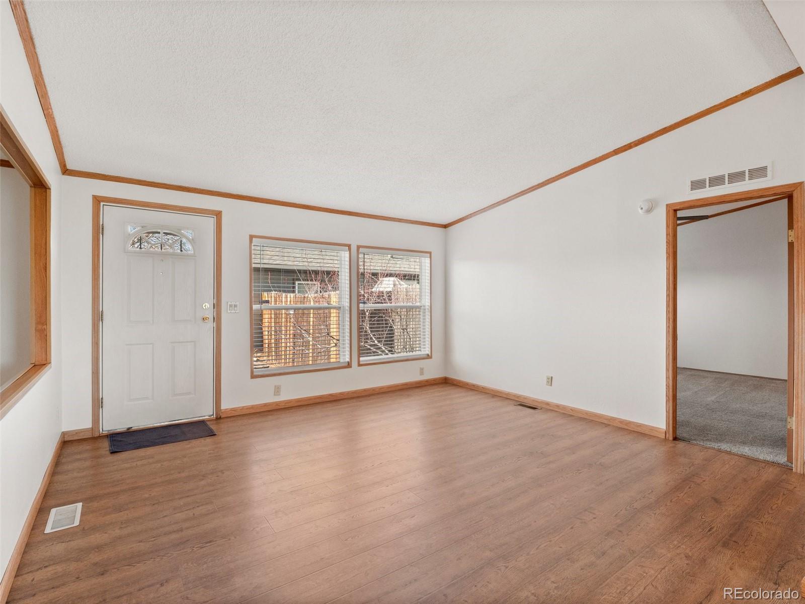 116 Versailles Street