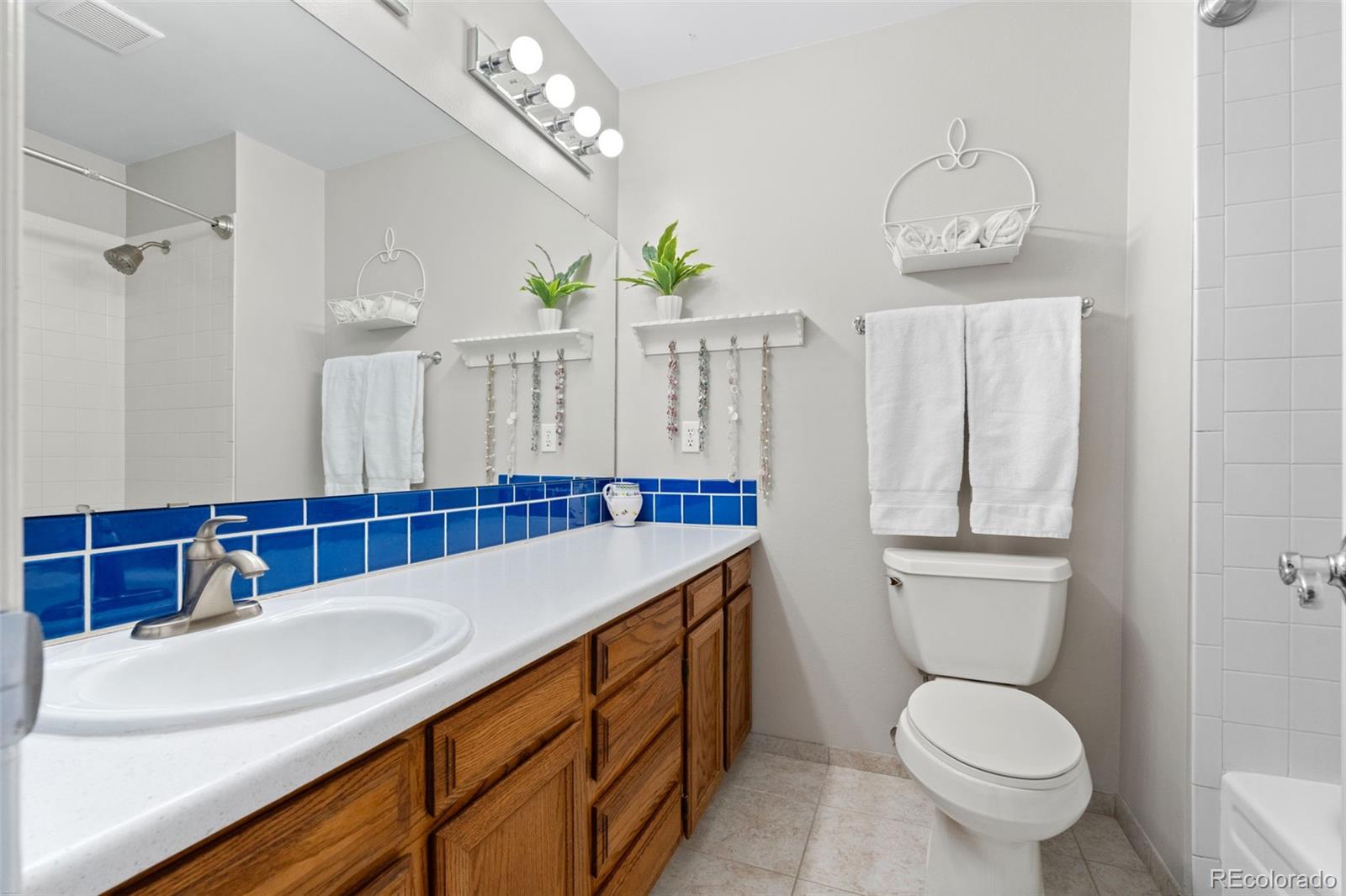 7787 Windfont Row