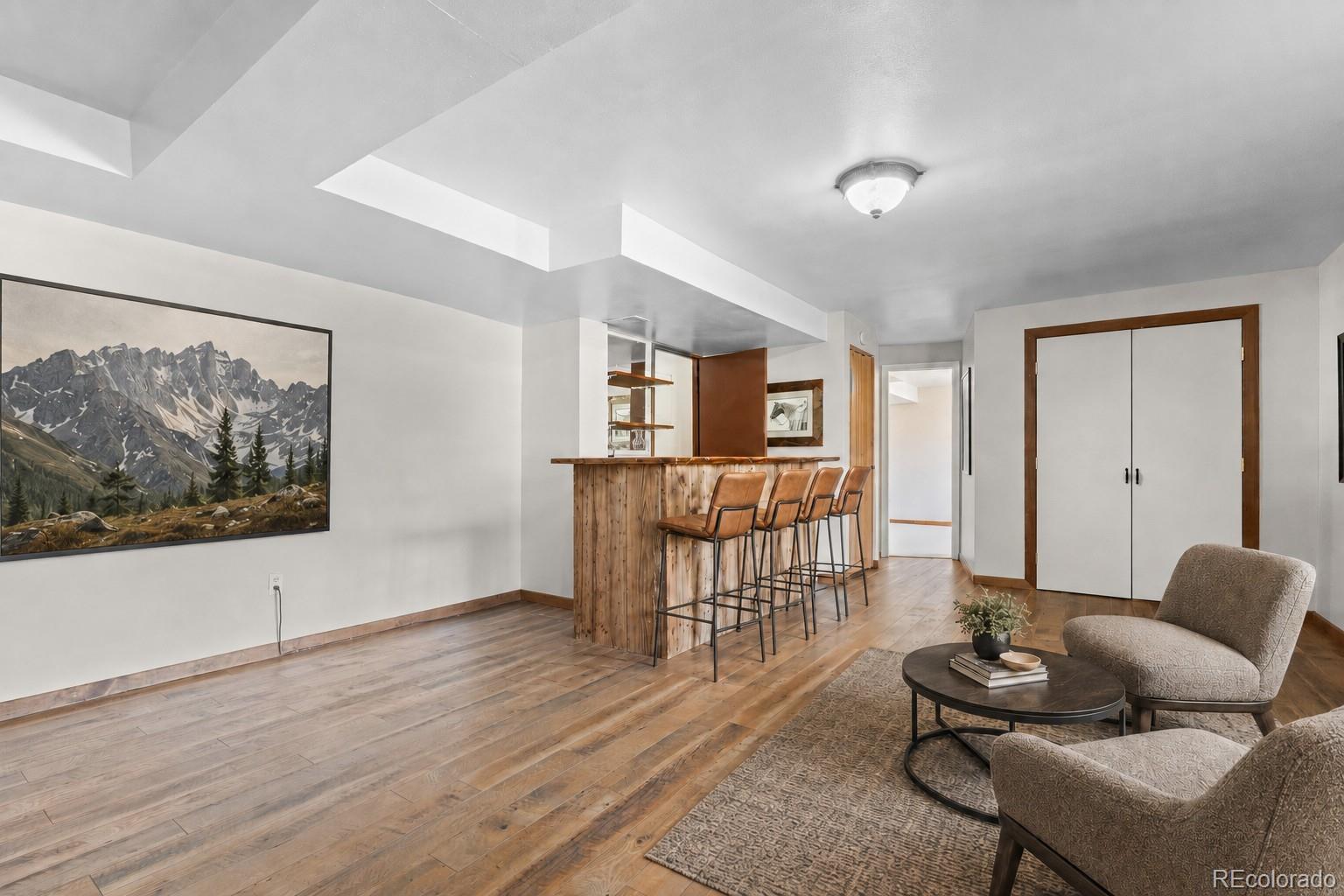 7787 Windfont Row
