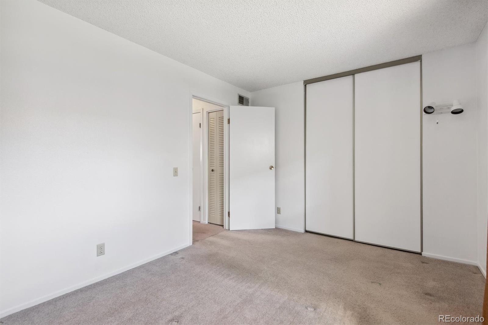 9105 E Lehigh Avenue Unit: 61