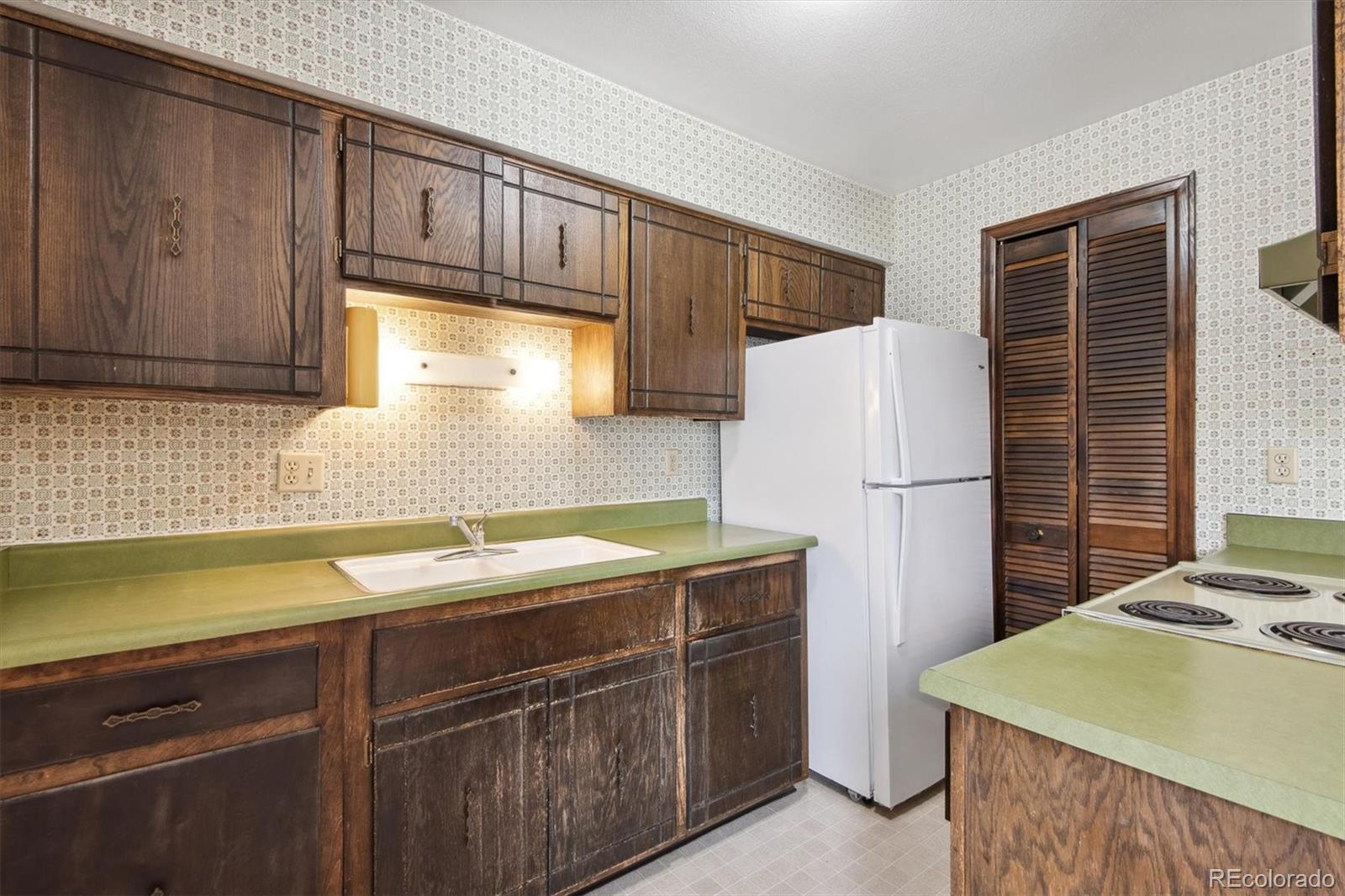 9105 E Lehigh Avenue Unit: 61