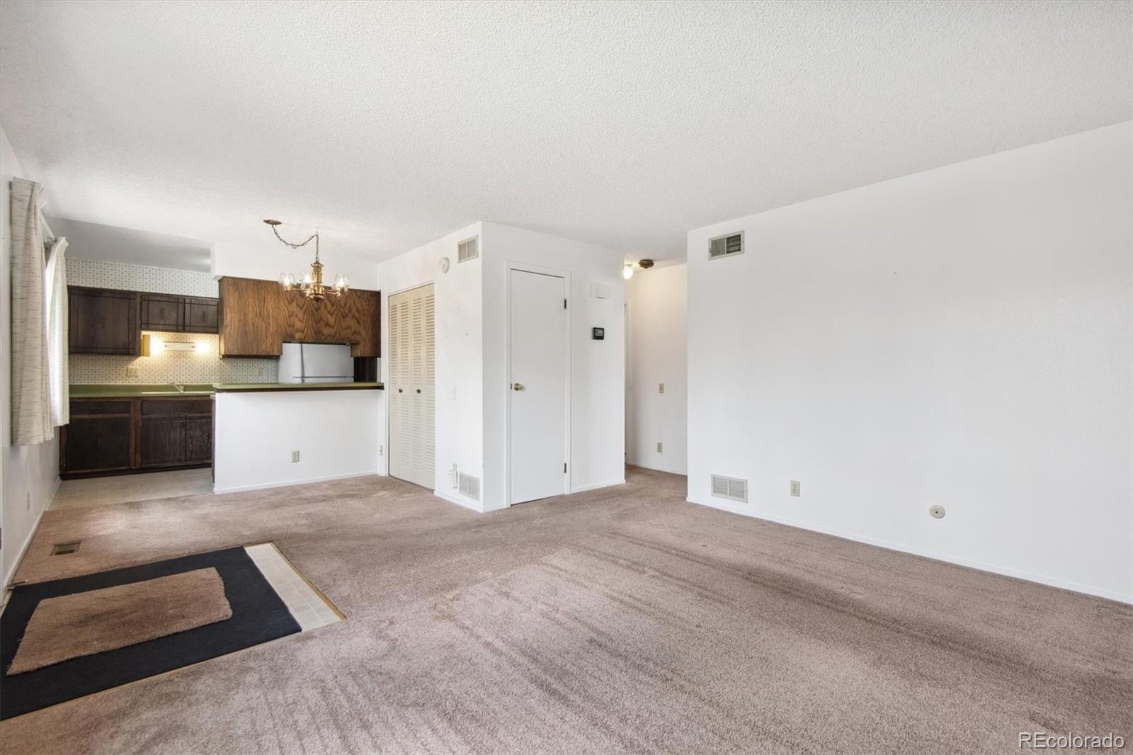 9105 E Lehigh Avenue Unit: 61