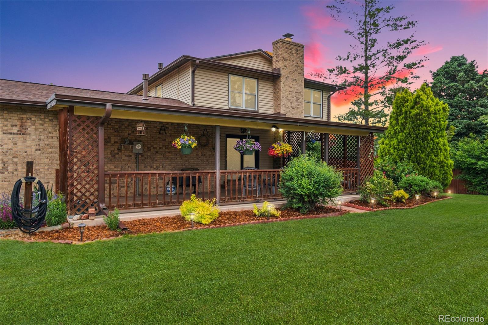 5954 W Leawood Drive