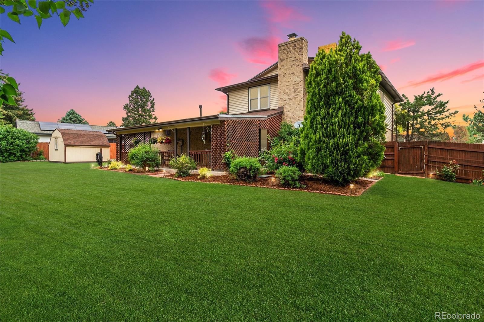 5954 W Leawood Drive