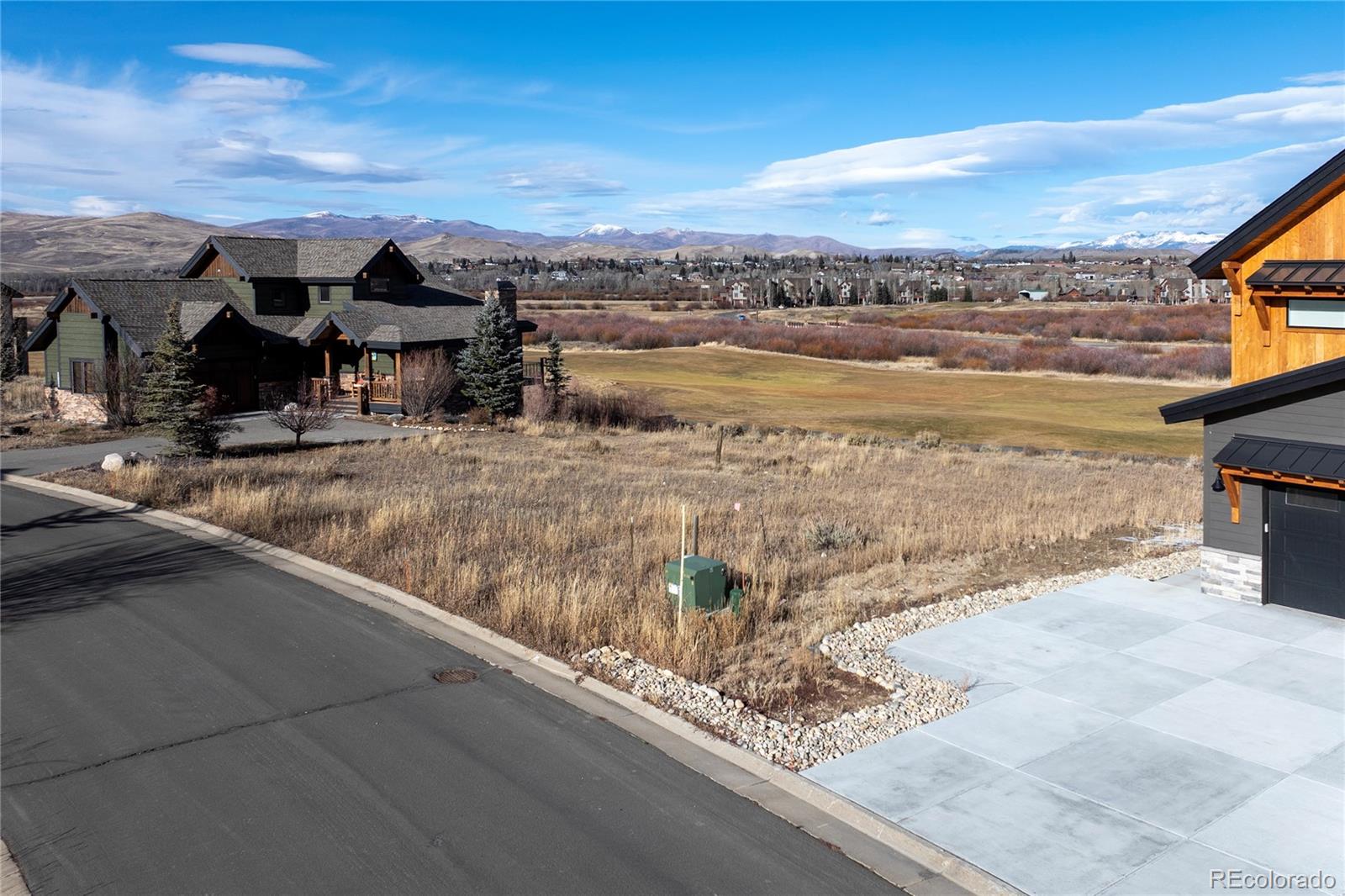 1354 Wildhorse Circle