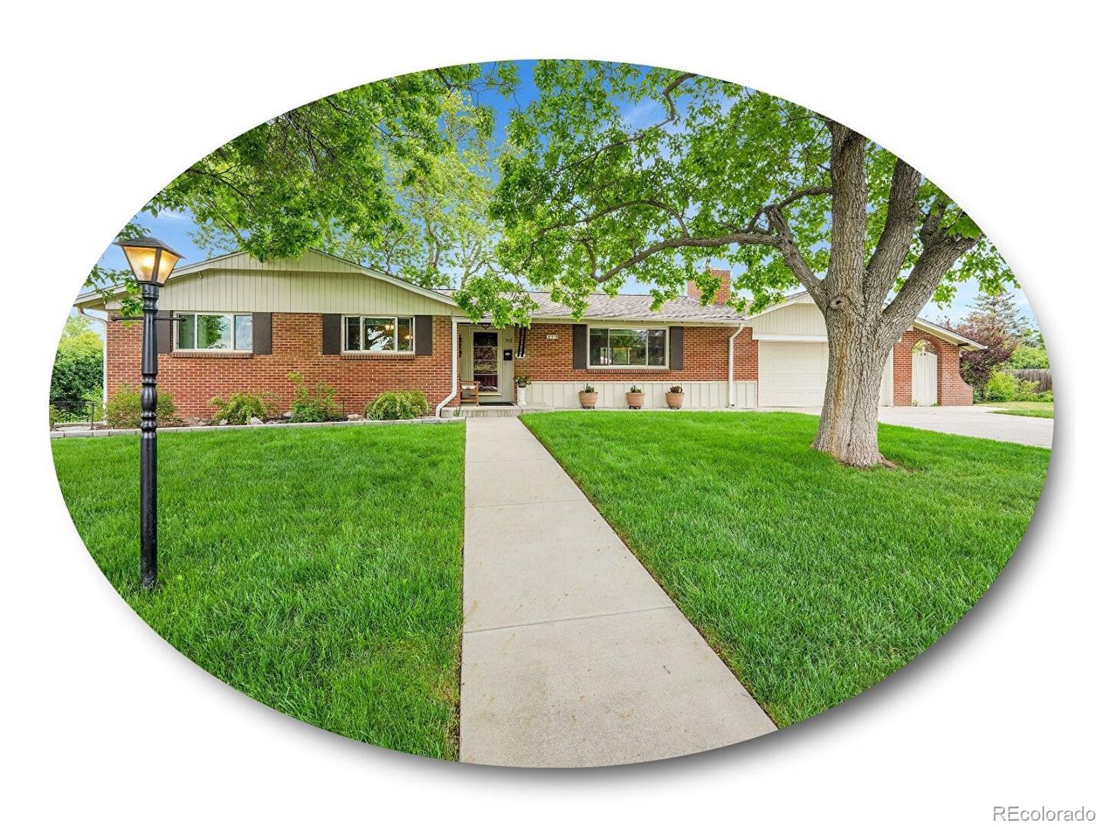 595 W Lake Avenue