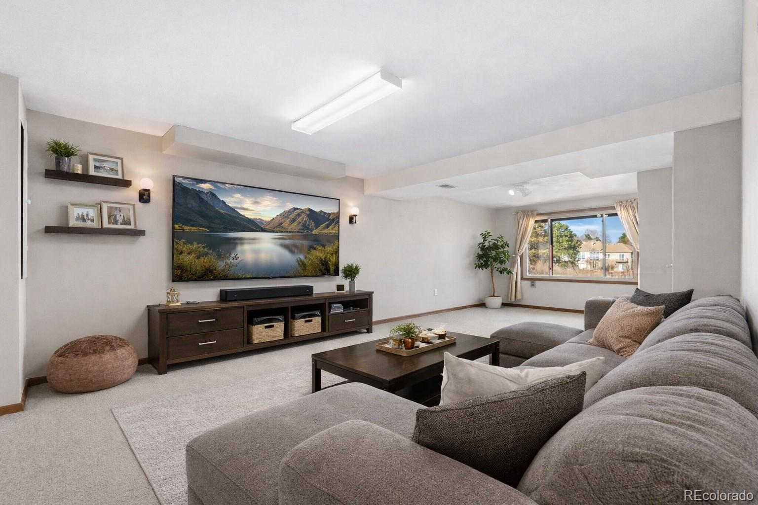 7787 Windfont Row
