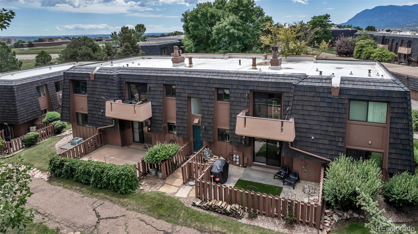 2963 Mesa Road Unit: B