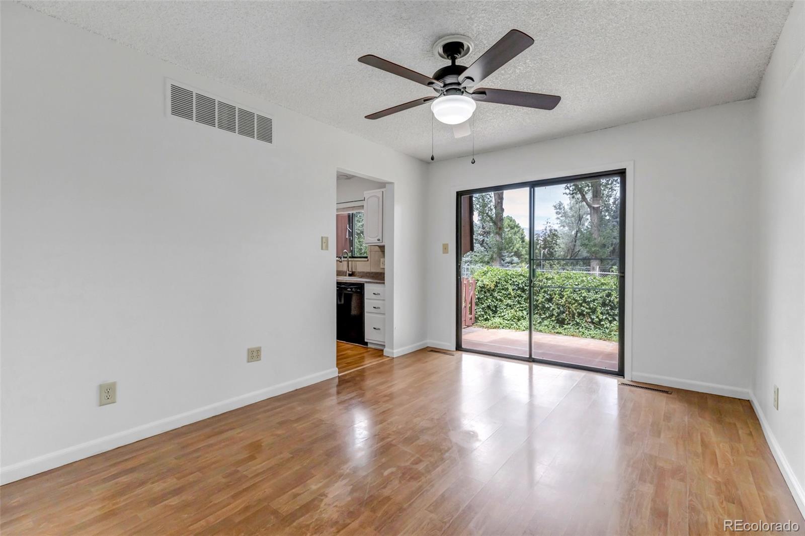 2963 Mesa Road Unit: B
