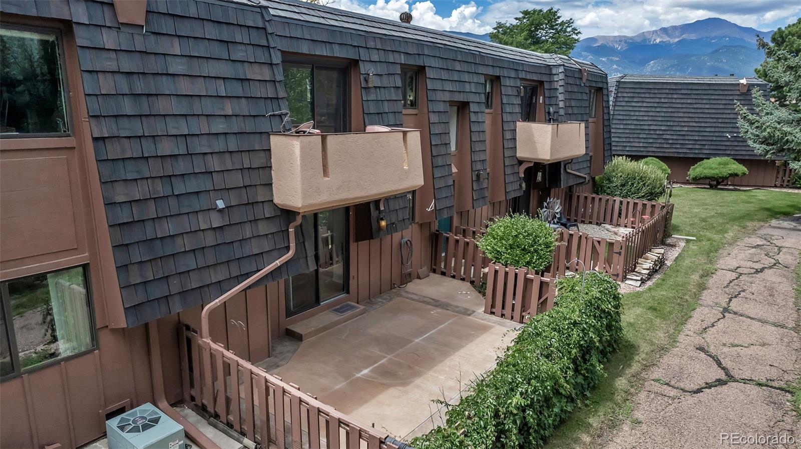 2963 Mesa Road Unit: B