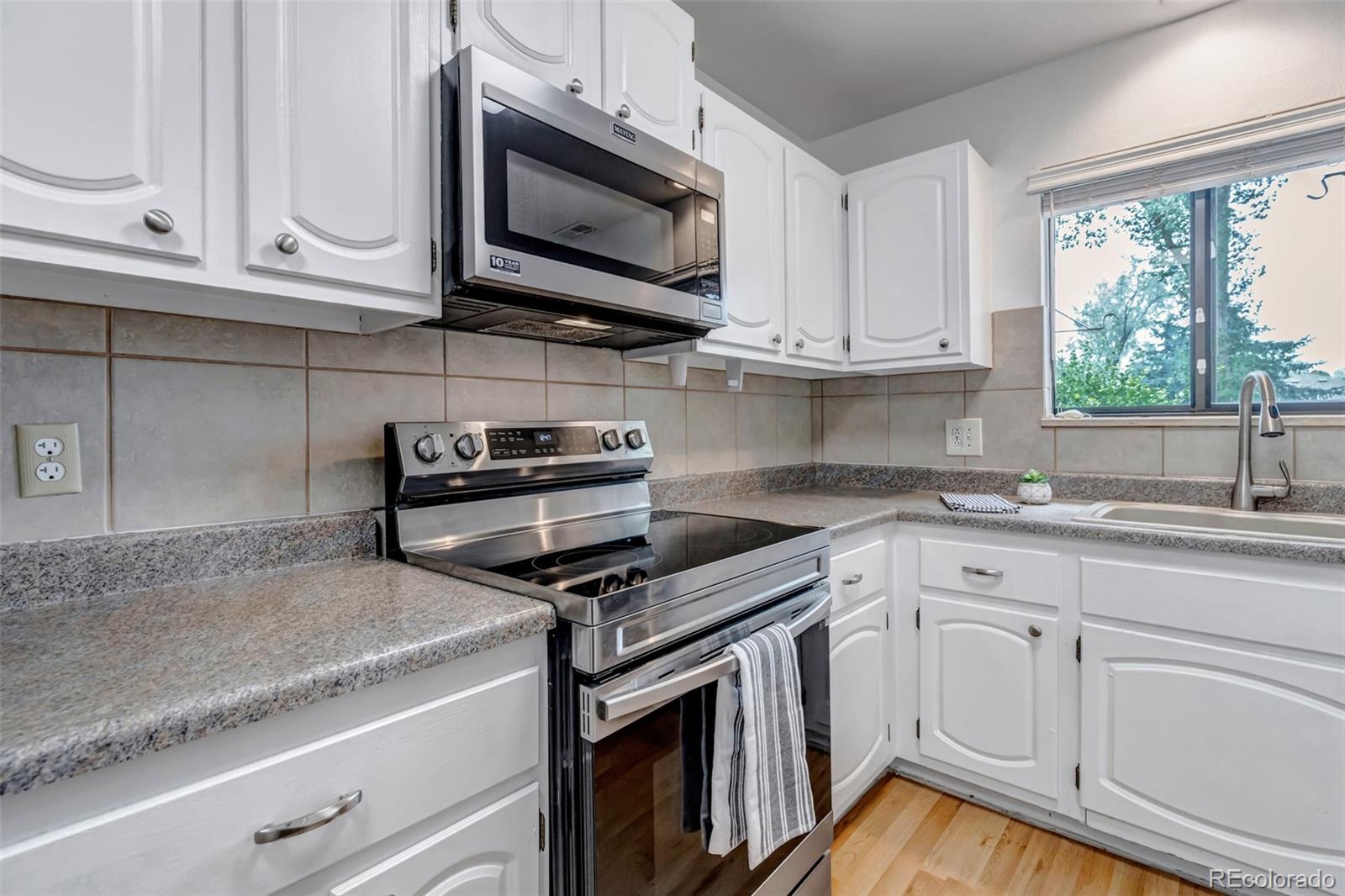 2963 Mesa Road Unit: B
