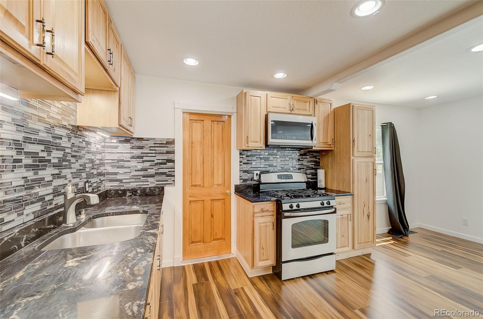 4460 Shoshone Street