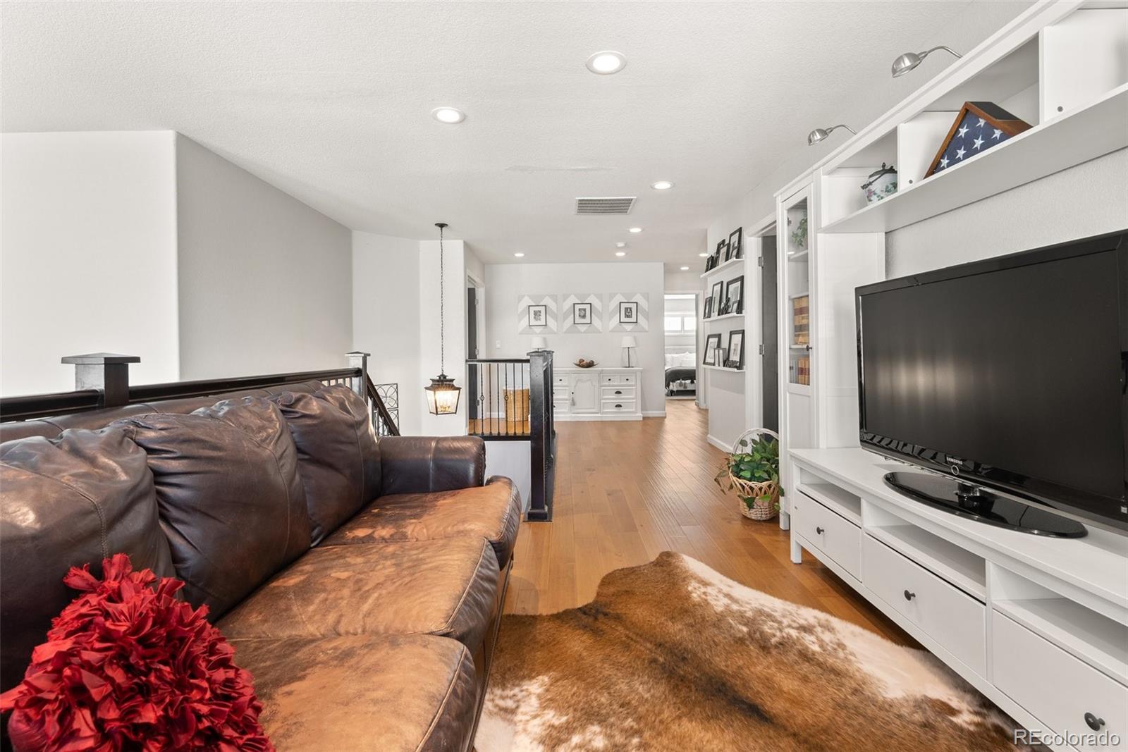 6332 Saratoga Trail