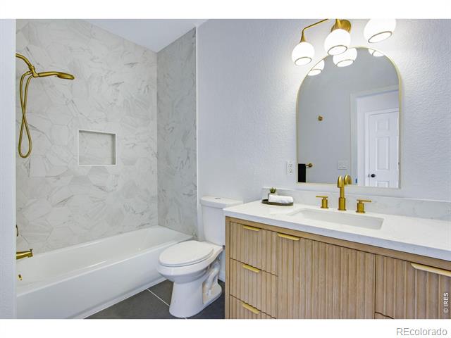 9551 Pearl Circle Unit: 202