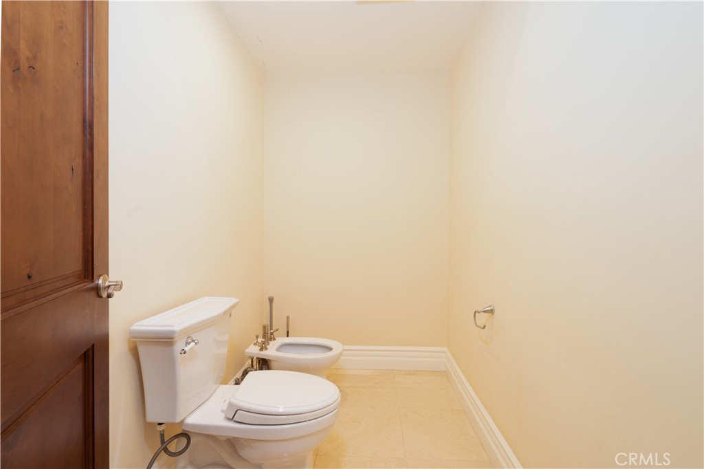 3231 Palos Verdes S