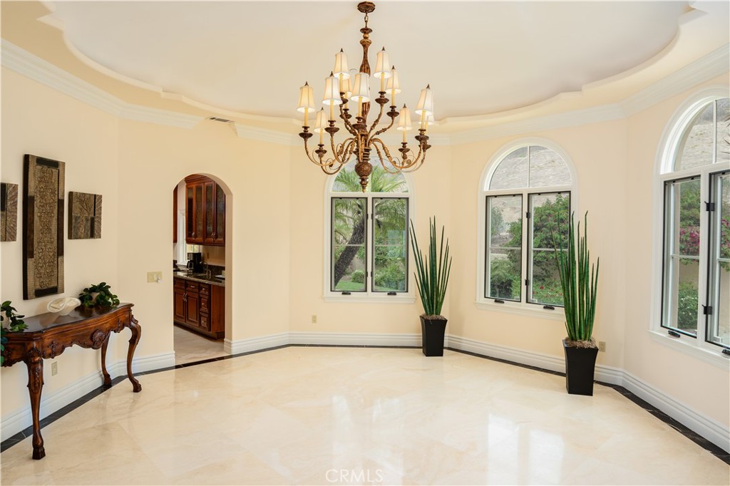 3231 Palos Verdes S