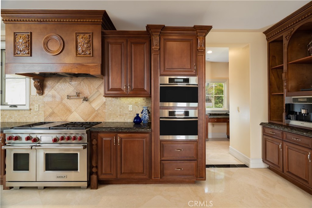 3231 Palos Verdes S