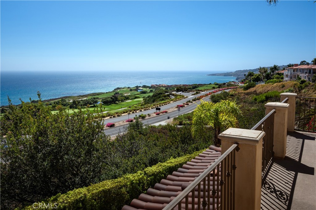 3231 Palos Verdes S