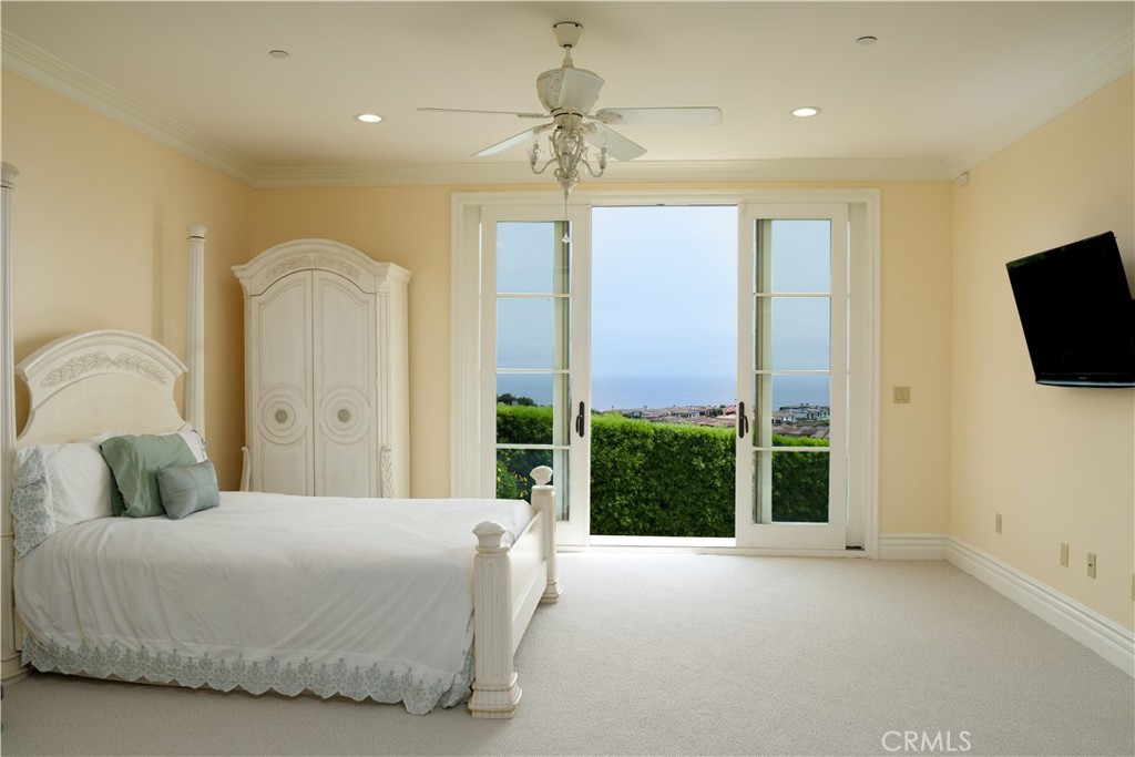 3231 Palos Verdes S