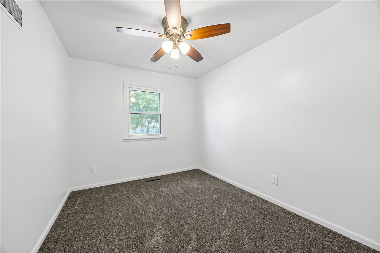 807 S 8th Ave