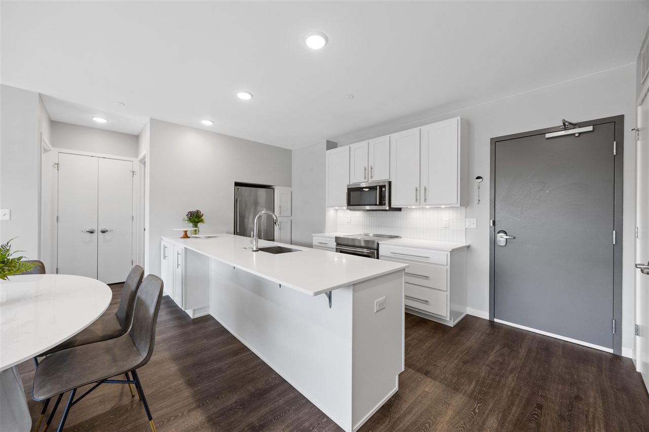 1 University Way Unit: 201