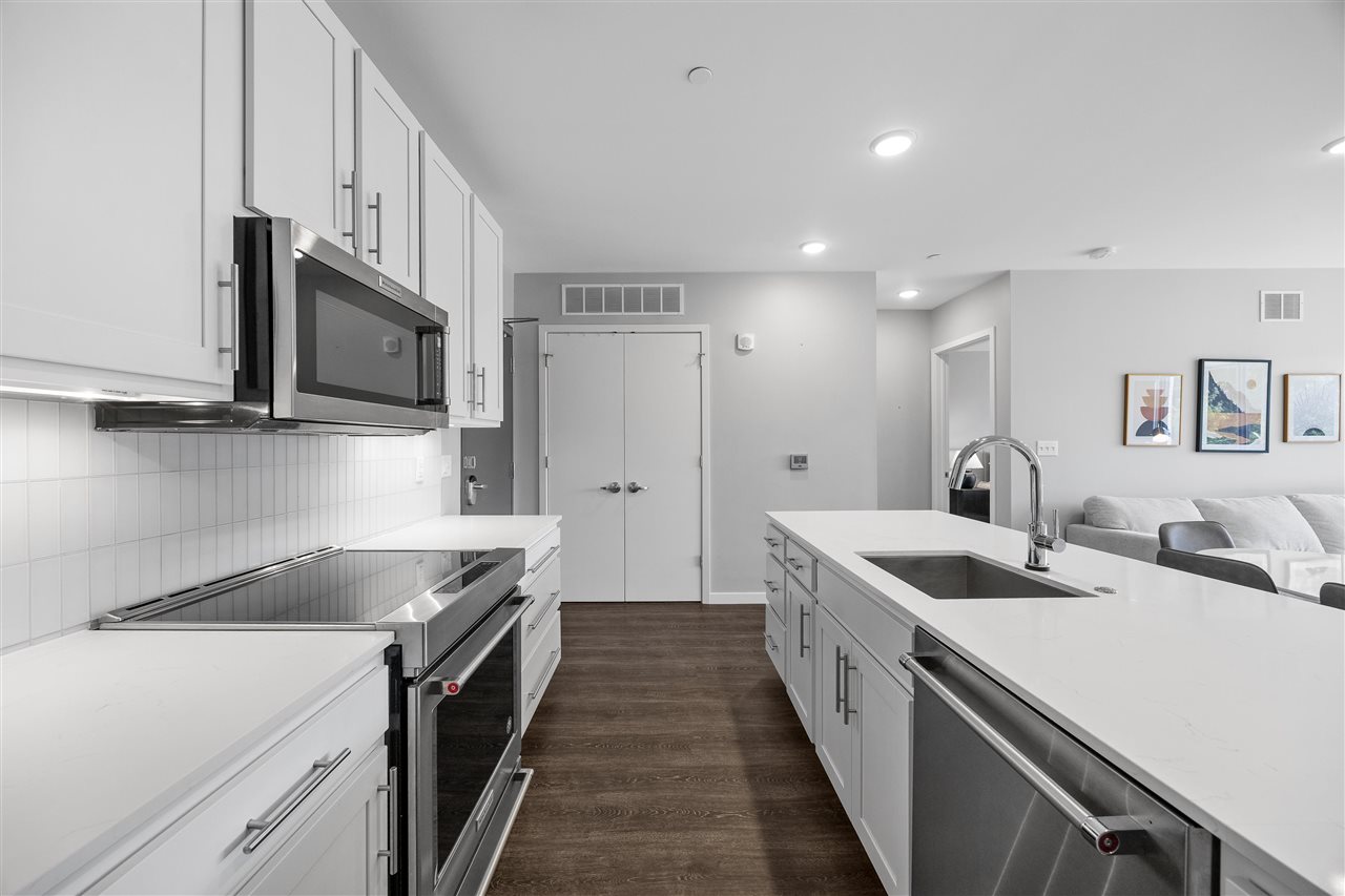 1 University Way Unit: 201