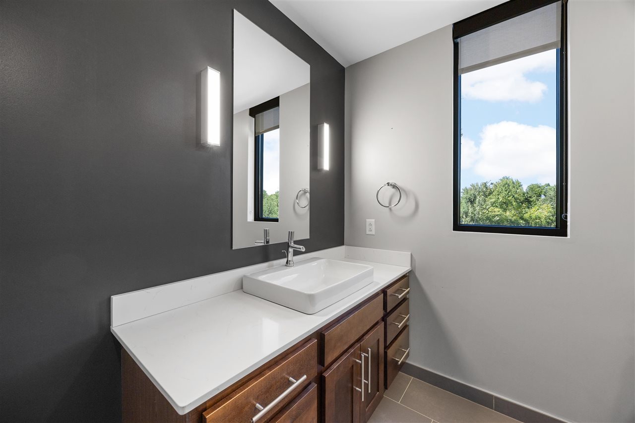 1 University Way Unit: 201