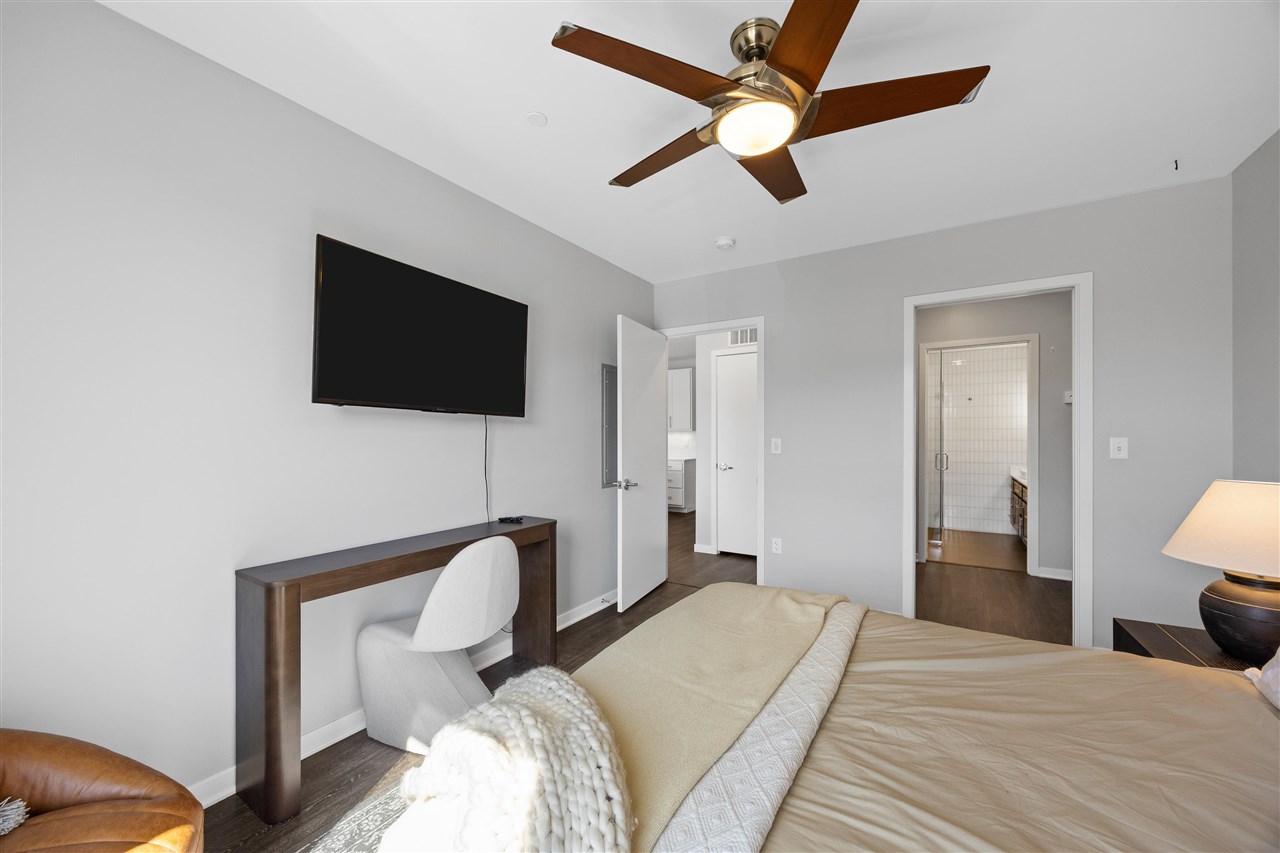 1 University Way Unit: 201