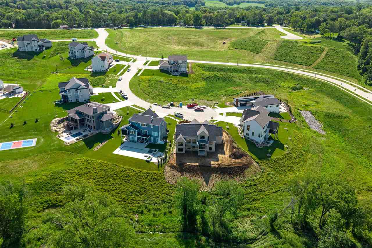 563 Auburn Ridge Rd