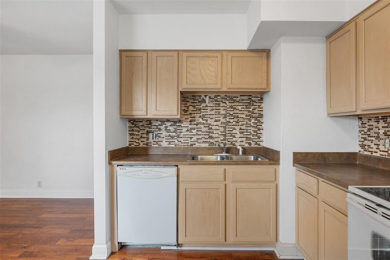 500 Grandview Ct Unit: 524