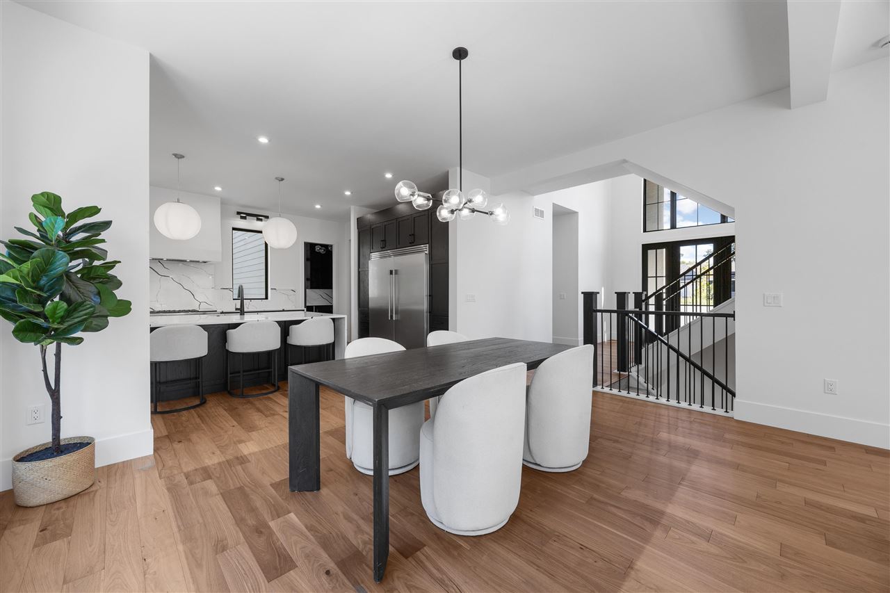 2816 Buckle Down Cir