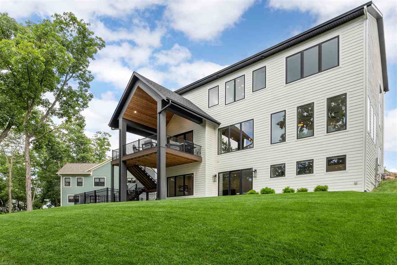 2816 Buckle Down Cir