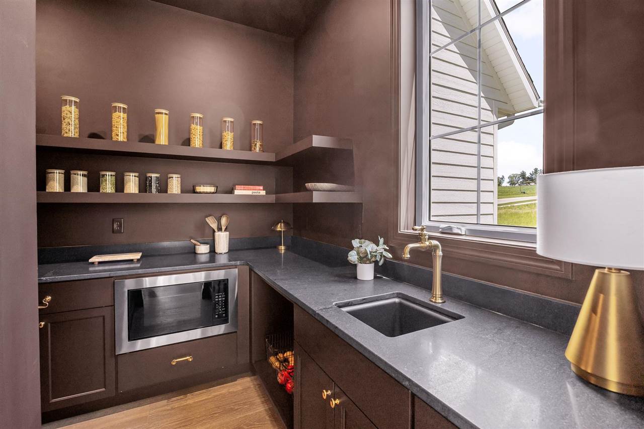416 Auburn Ridge Rd